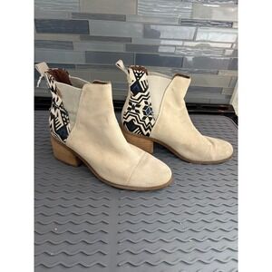 TOMS Suede Geometric Pattern Ankle Boots Women's Size 8.5‎ Block Heel Chelsea